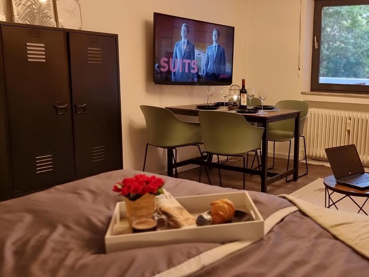 Tolle Wohnung Im Industrial Style Mit Parkplatz Ашафенбург Екстериор снимка